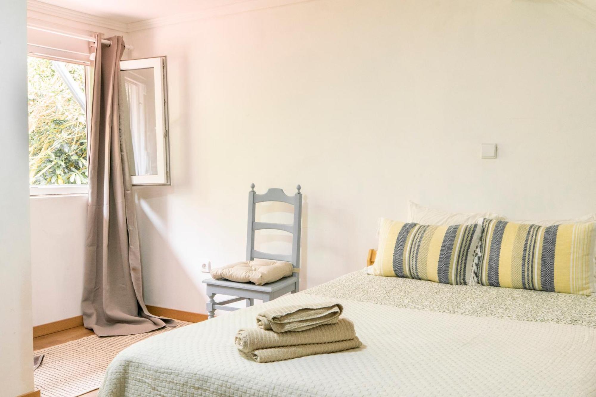 Growth House Bed & Breakfast Porto Exterior photo